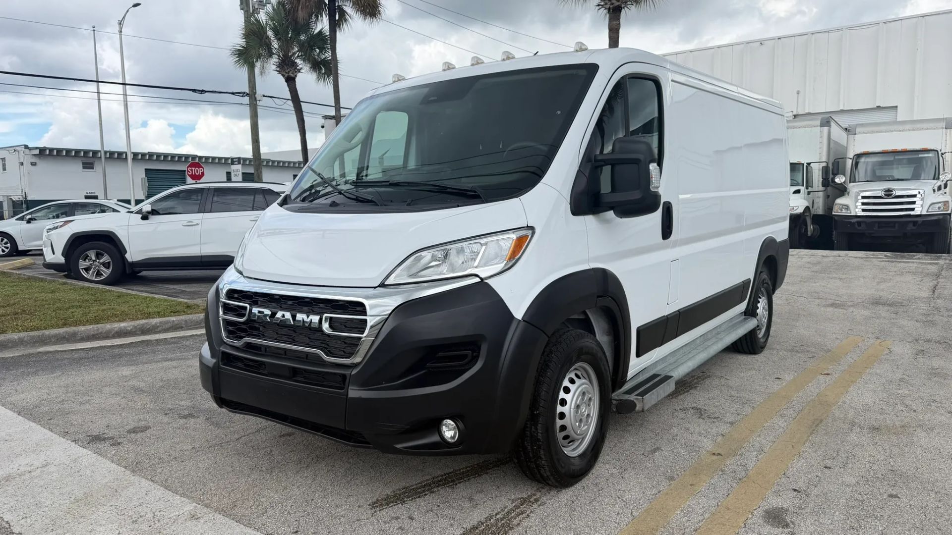 ram promaster cargo van 2025 3C6LRVVG3SE526548 image ram promaster cargo van 2025 3C6LRVVG3SE526548 image